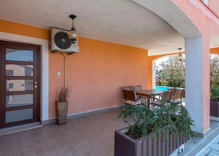 דירה Bartholomaeus פולה